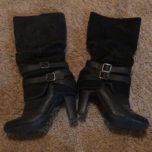 Black heeled boots